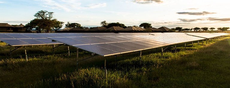 Off-Grid System - Serengeti, Tansania