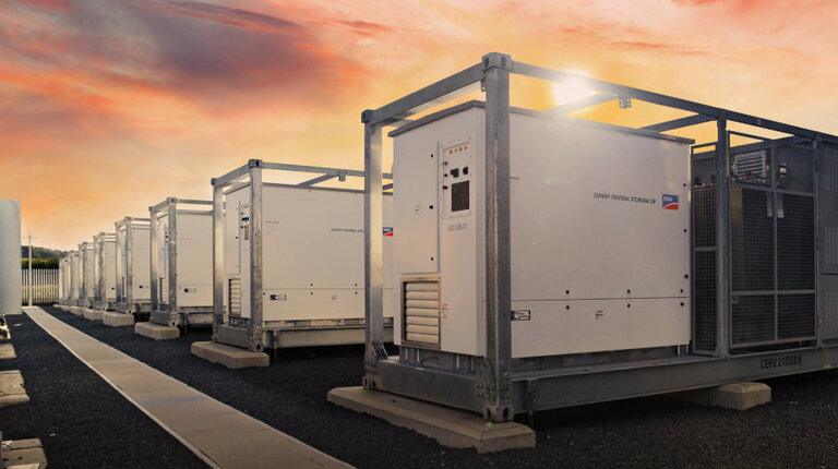 SMA erweitert Partnerschaft mit CEP um die US-Integration von Solar- und Speicherlösungen für den Kraftwerksbereich