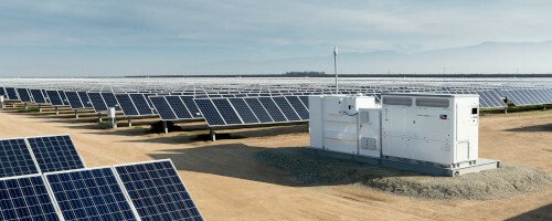 Echte 1500 V Technologie für die neue Generation PV-Kraftwerke