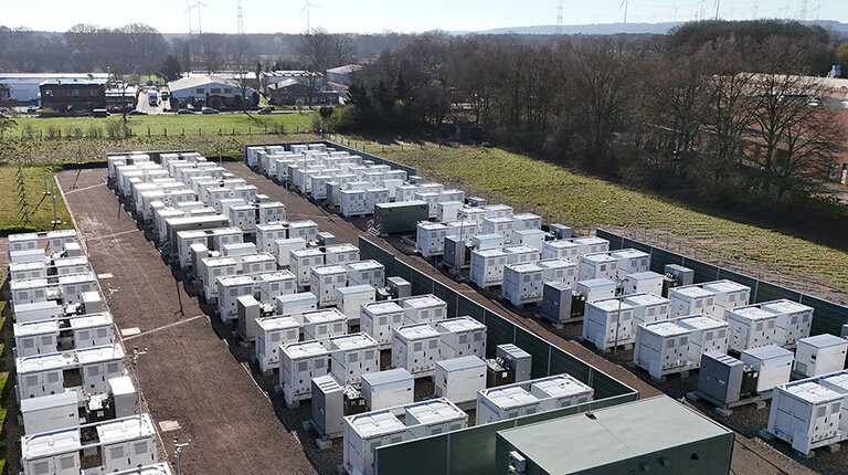 SMA Altenso increases installed battery storage capacity to 2 GW with new energy storage system for MEAG in Germany